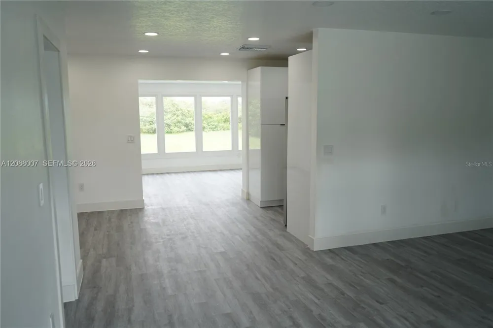 311 COUNTRY CLUB DR Other City - In The State Of Florida, FL 34677