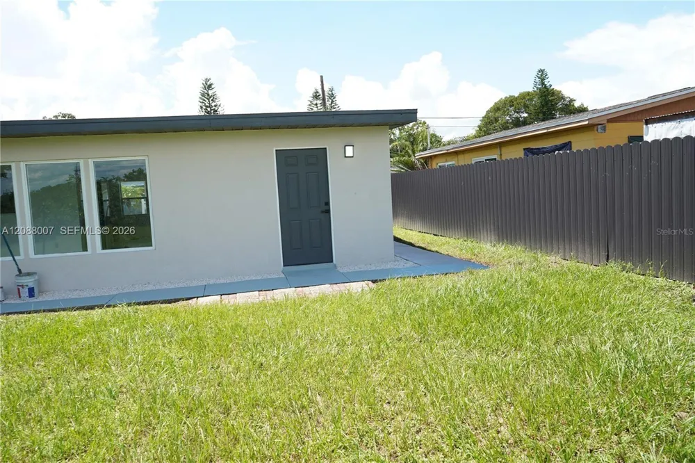 311 COUNTRY CLUB DR Other City - In The State Of Florida, FL 34677
