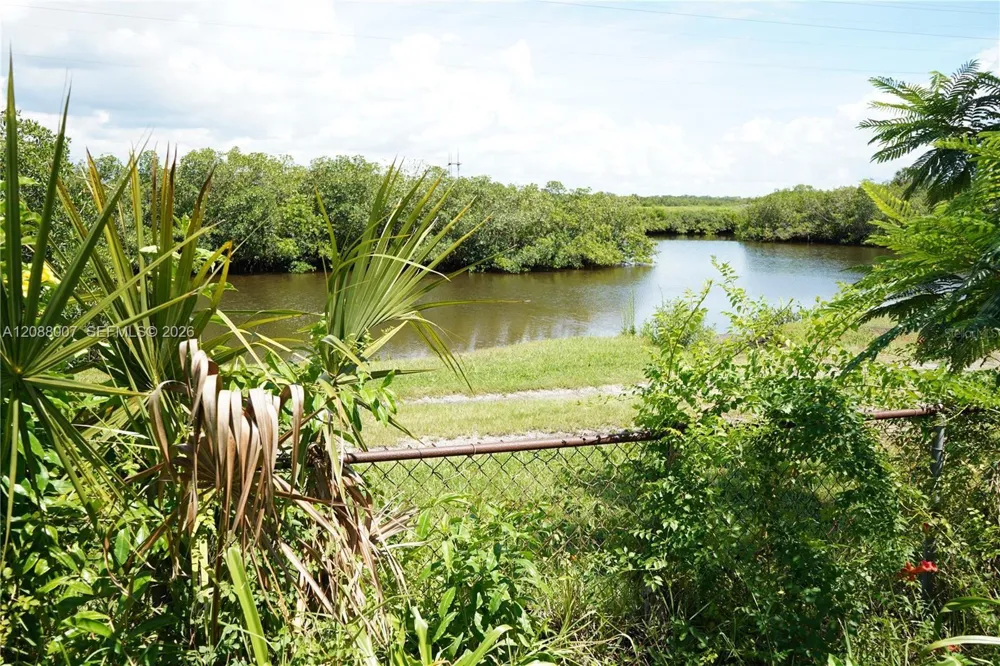 311 COUNTRY CLUB DR Other City - In The State Of Florida, FL 34677