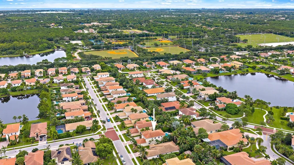 148 Behring Way Jupiter, FL 33458