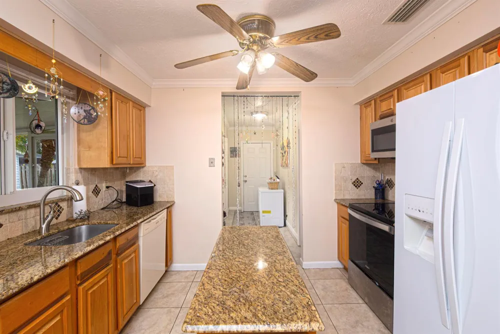 6004 Tangelo Drive Fort Pierce, FL 34982