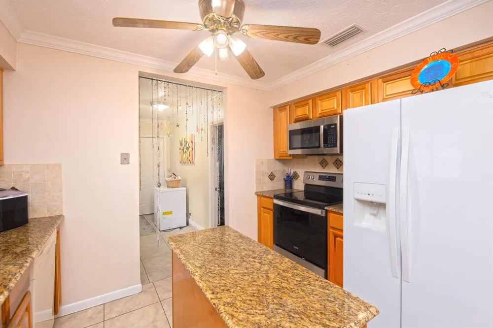 6004 Tangelo Drive Fort Pierce, FL 34982
