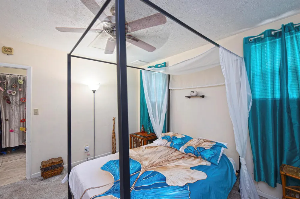 6004 Tangelo Drive Fort Pierce, FL 34982