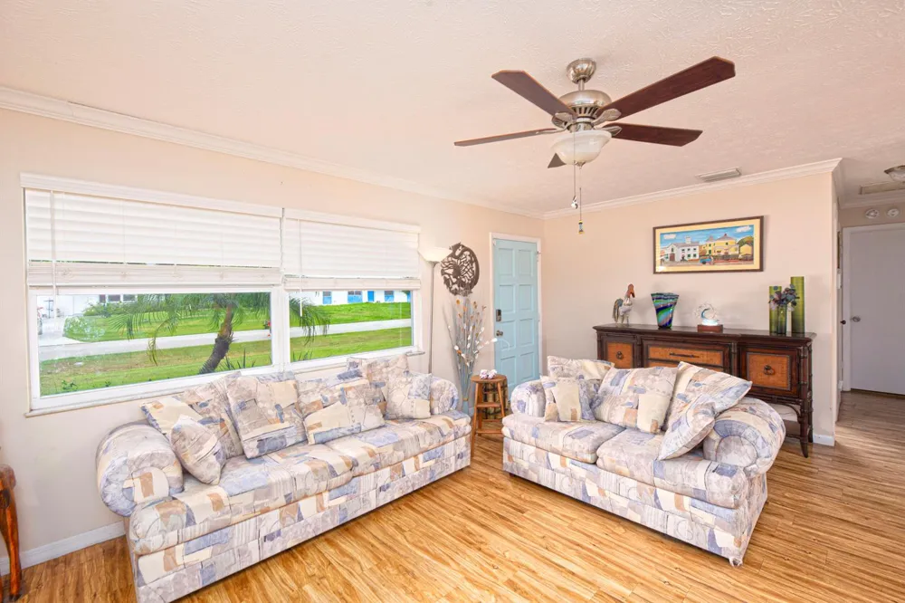 6004 Tangelo Drive Fort Pierce, FL 34982