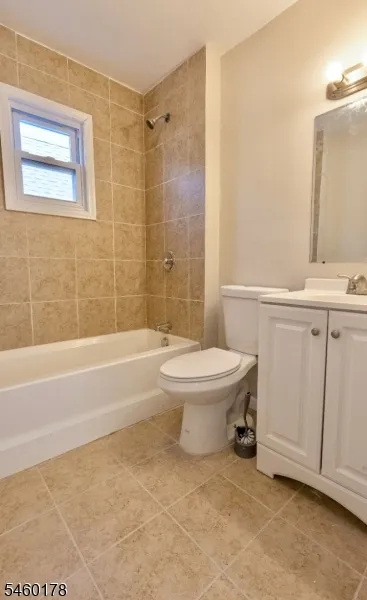 186 N 17th East Orange City, NJ 07017