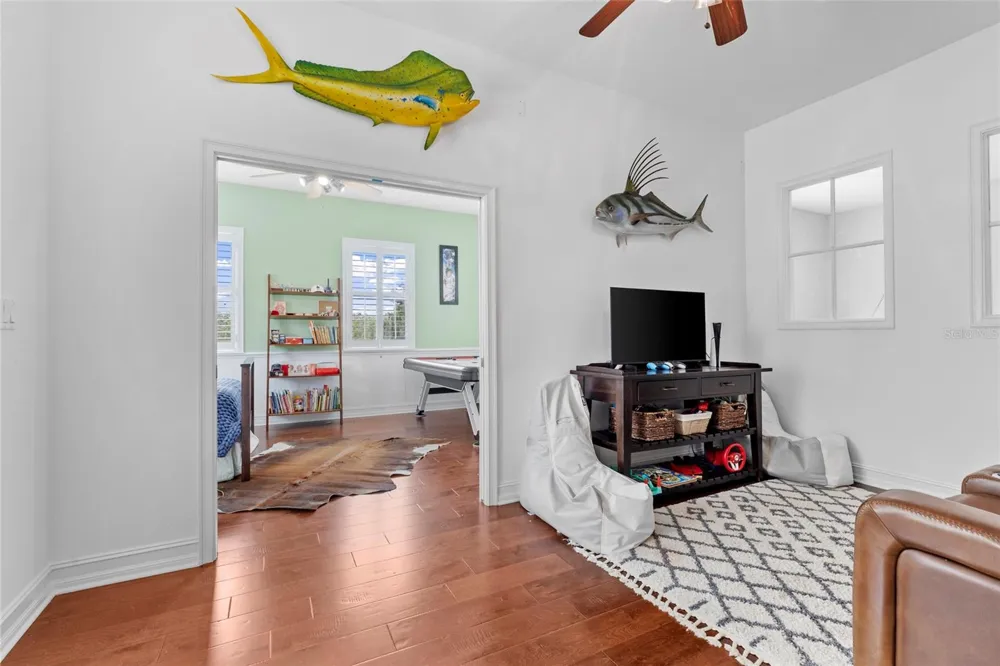 19601 EAGLE CREST DRIVE Lutz, FL 33549