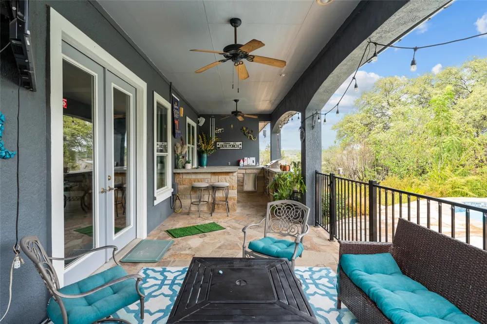 21508 Lake Park Drive Lago Vista, TX 78645