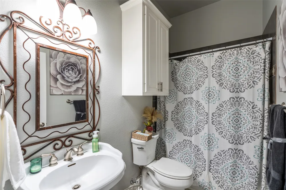 21508 Lake Park Drive Lago Vista, TX 78645
