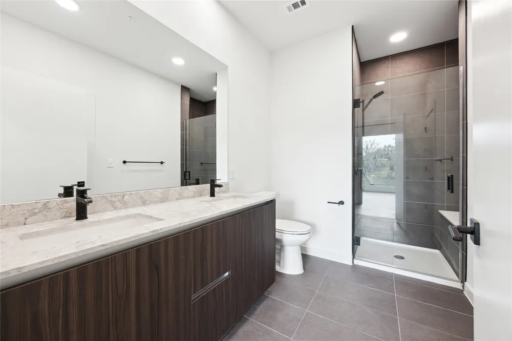 2209 S 1st Street #217 Austin, TX 78704