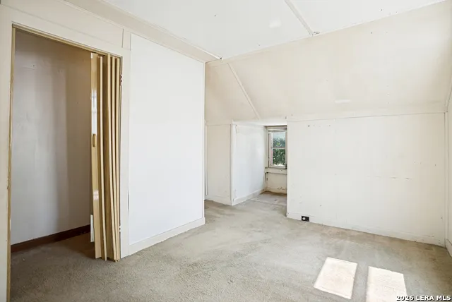 608 Tivy St Kerrville, TX 78028