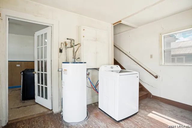 608 Tivy St Kerrville, TX 78028