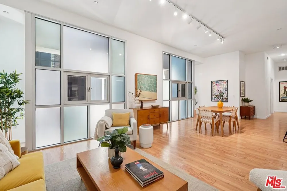 630 W 6th Street #505 Los Angeles, CA 90017