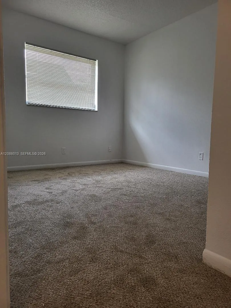 5156 NE 6th Ave #219 Oakland Park, FL 33334