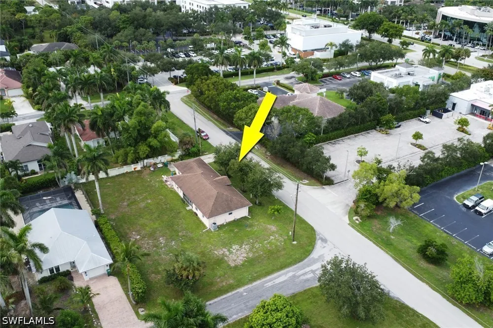 10th Street Naples, FL 34103