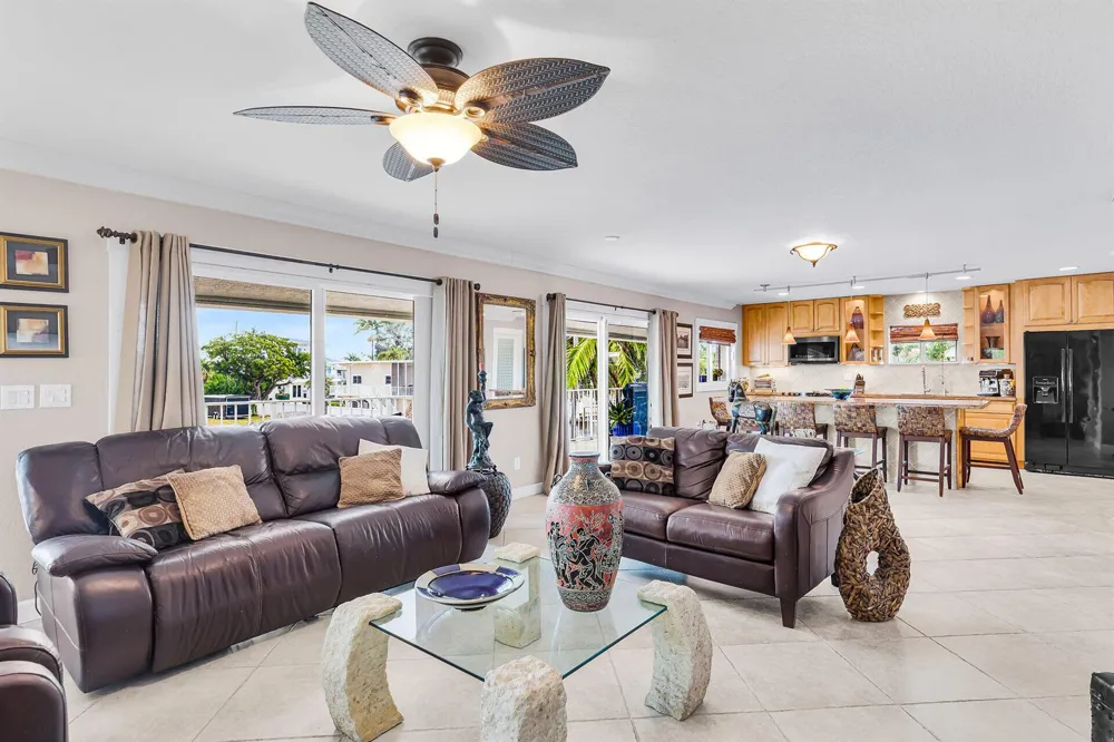 114 COCONUT PALM BOULEVARD Tavernier, FL 33070