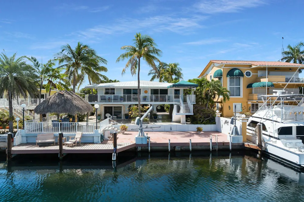 114 COCONUT PALM BOULEVARD Tavernier, FL 33070