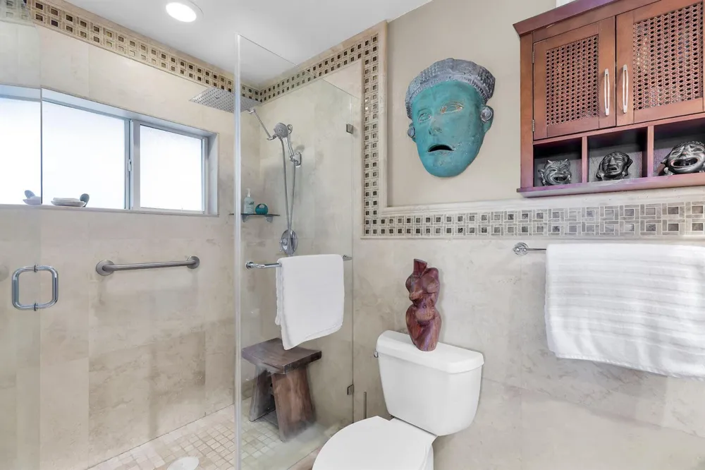 114 COCONUT PALM BOULEVARD Tavernier, FL 33070