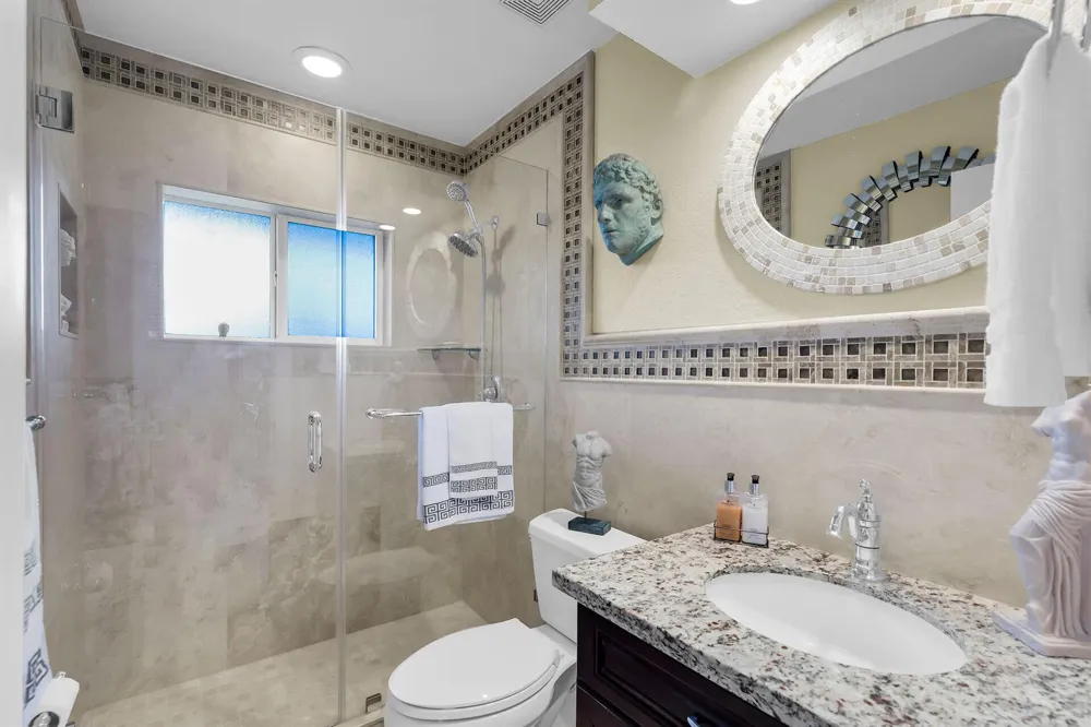 114 COCONUT PALM BOULEVARD Tavernier, FL 33070