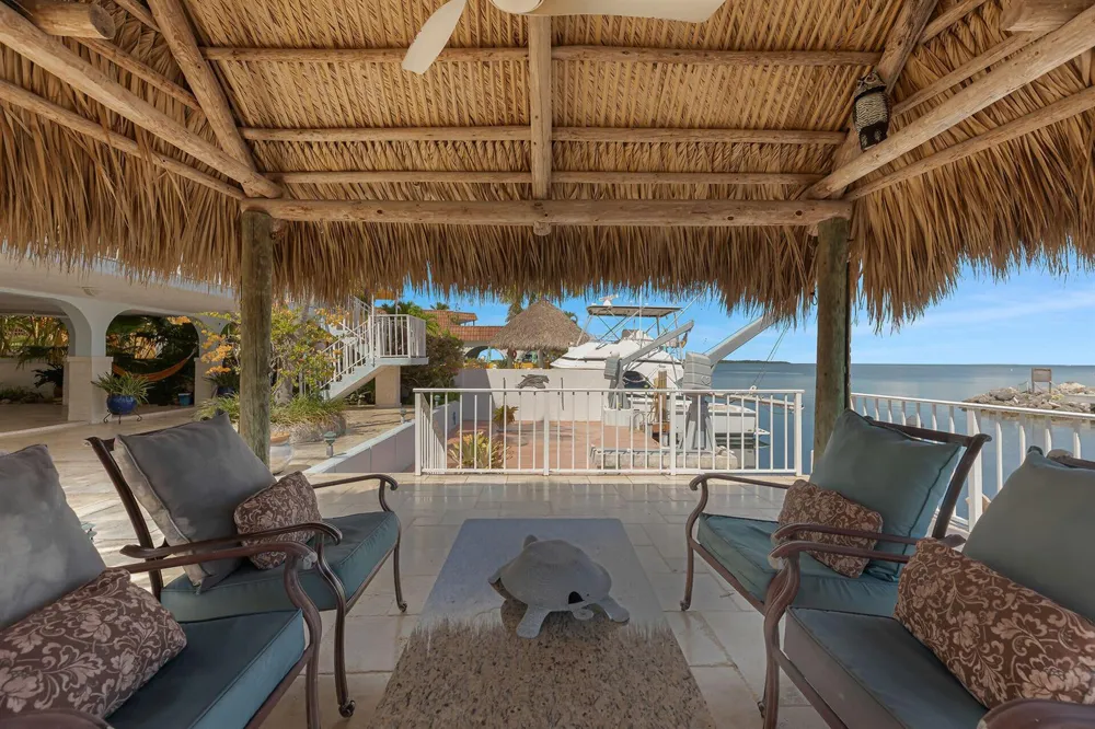 114 COCONUT PALM BOULEVARD Tavernier, FL 33070