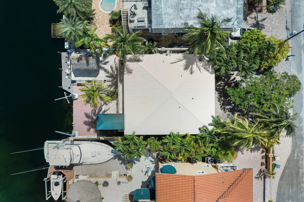 114 COCONUT PALM BOULEVARD Tavernier, FL 33070