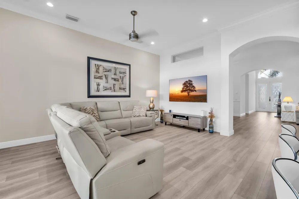 6951 IMPERIAL BEACH CIRCLE Delray Beach, FL 33446