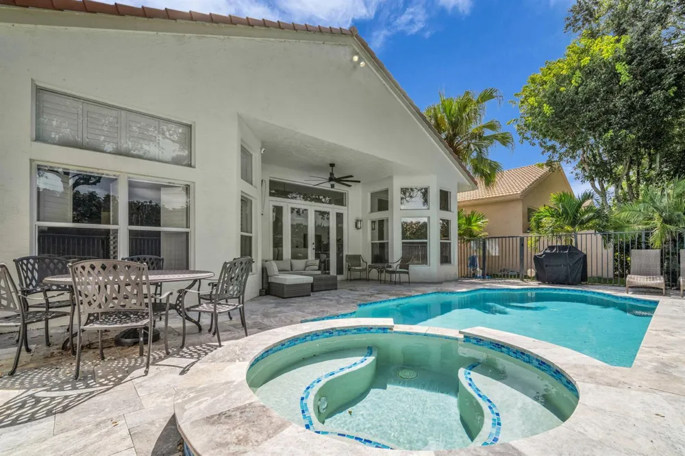 6951 IMPERIAL BEACH CIRCLE Delray Beach, FL 33446