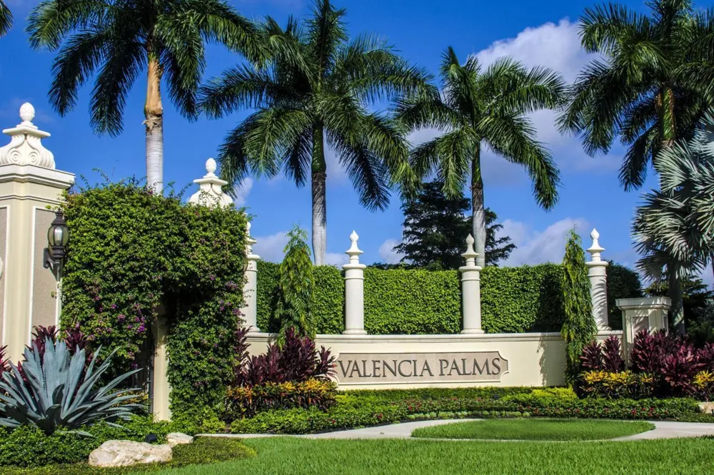 6951 IMPERIAL BEACH CIRCLE Delray Beach, FL 33446