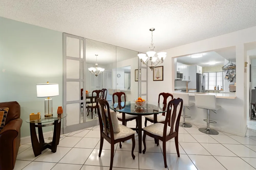10110 CEDAR POINT BOULEVARD #104 Boynton Beach, FL 33437