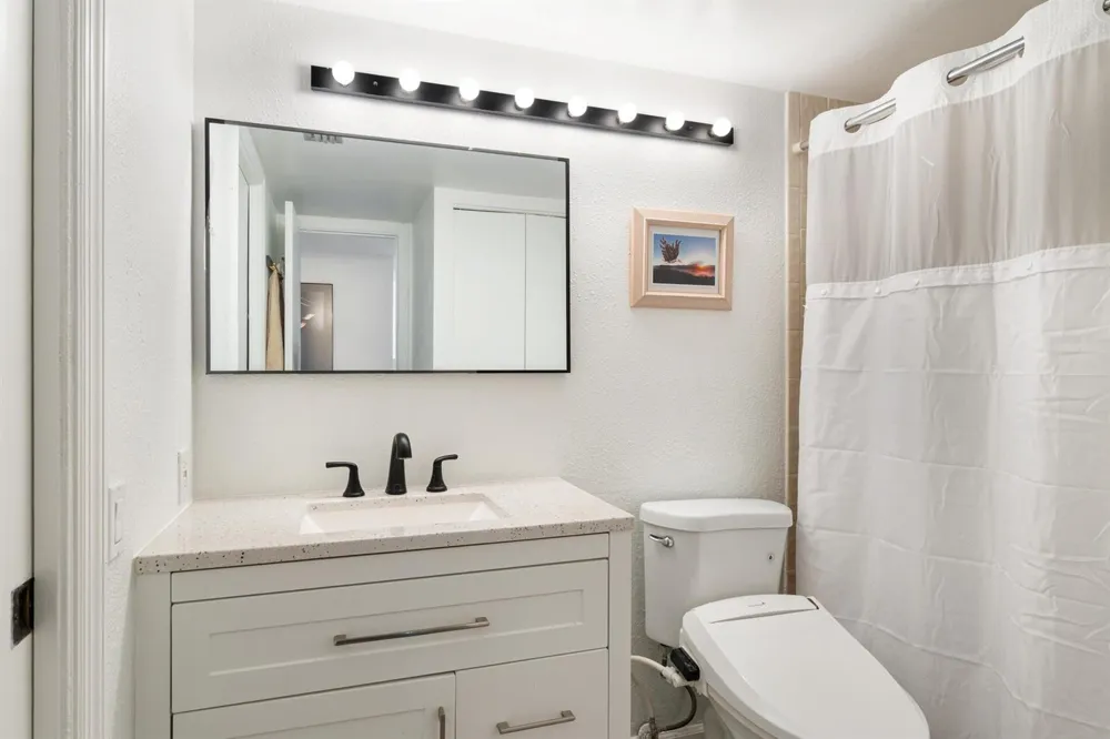 10110 CEDAR POINT BOULEVARD #104 Boynton Beach, FL 33437