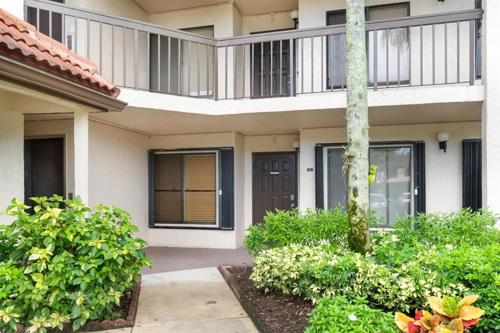 10110 CEDAR POINT BOULEVARD #104 Boynton Beach, FL 33437
