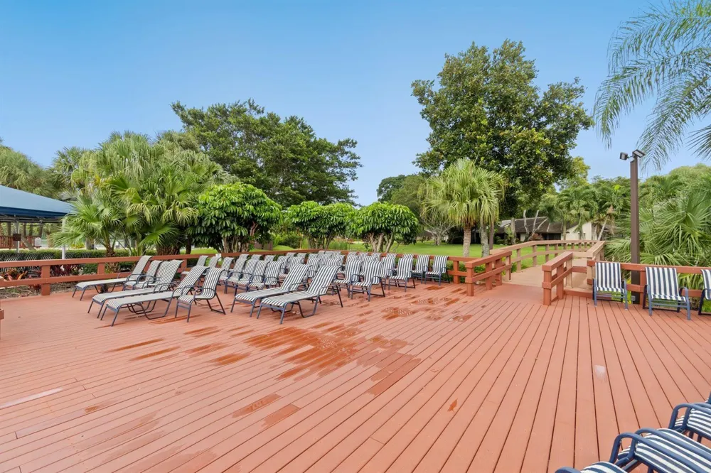 10110 CEDAR POINT BOULEVARD #104 Boynton Beach, FL 33437