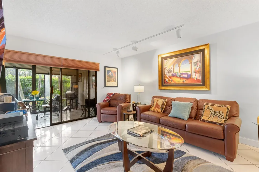 10110 CEDAR POINT BOULEVARD #104 Boynton Beach, FL 33437