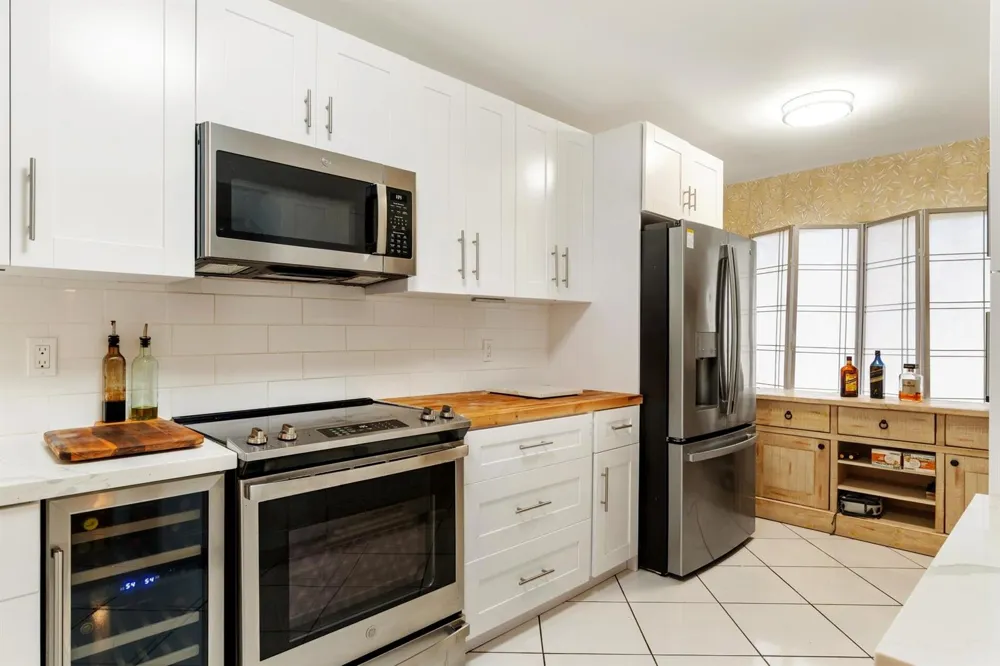 10110 CEDAR POINT BOULEVARD #104 Boynton Beach, FL 33437