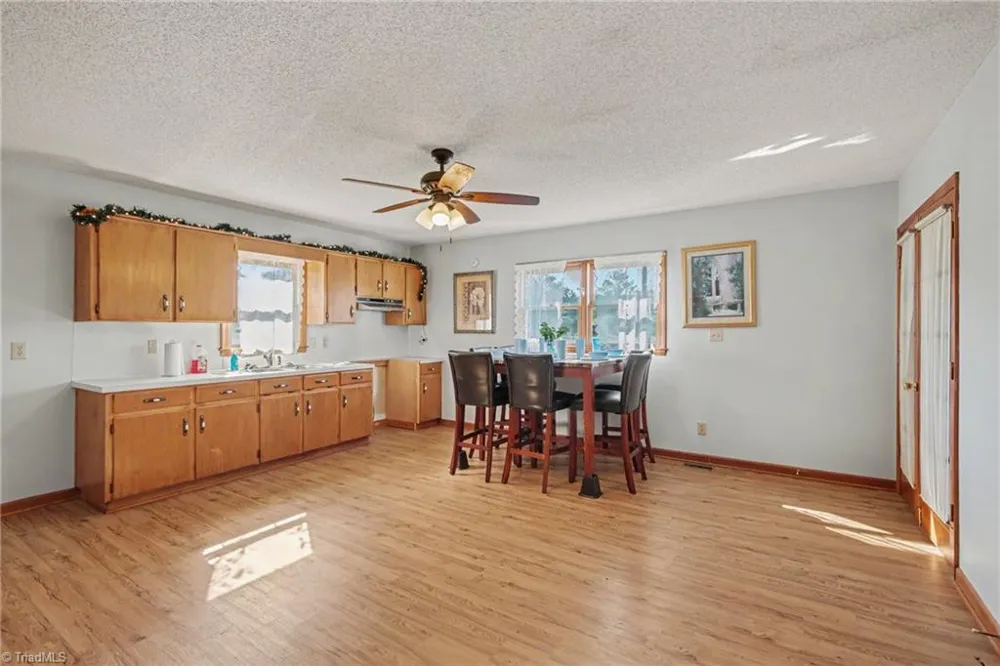 365 North Road Thomasville, NC 27360