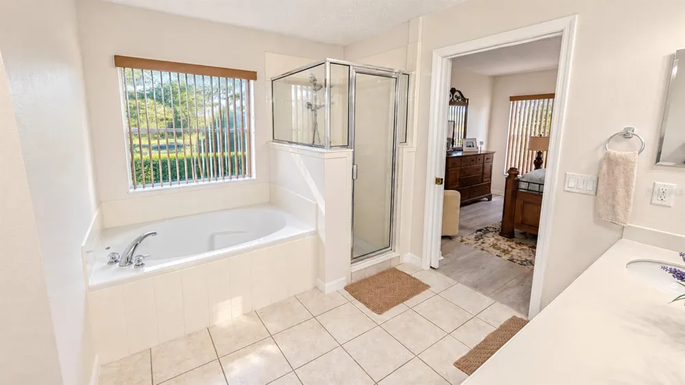 4925 PORTSMOUTH STREET Tavares, FL 32778