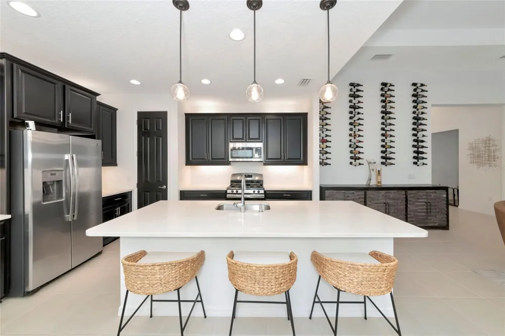 12105 GOLDENROD AVENUE Bradenton, FL 34212