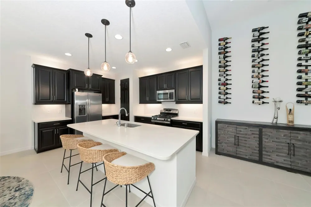 12105 GOLDENROD AVENUE Bradenton, FL 34212
