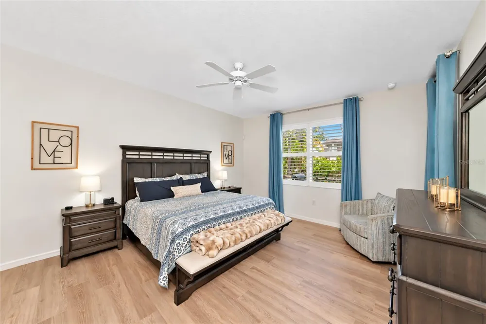 12105 GOLDENROD AVENUE Bradenton, FL 34212