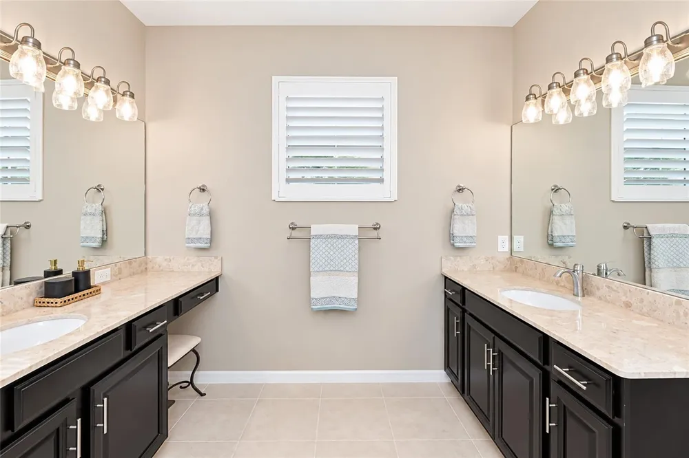 12105 GOLDENROD AVENUE Bradenton, FL 34212