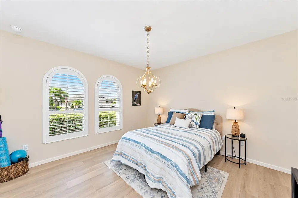 12105 GOLDENROD AVENUE Bradenton, FL 34212