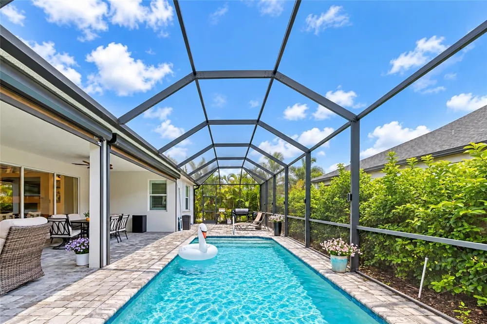 12105 GOLDENROD AVENUE Bradenton, FL 34212