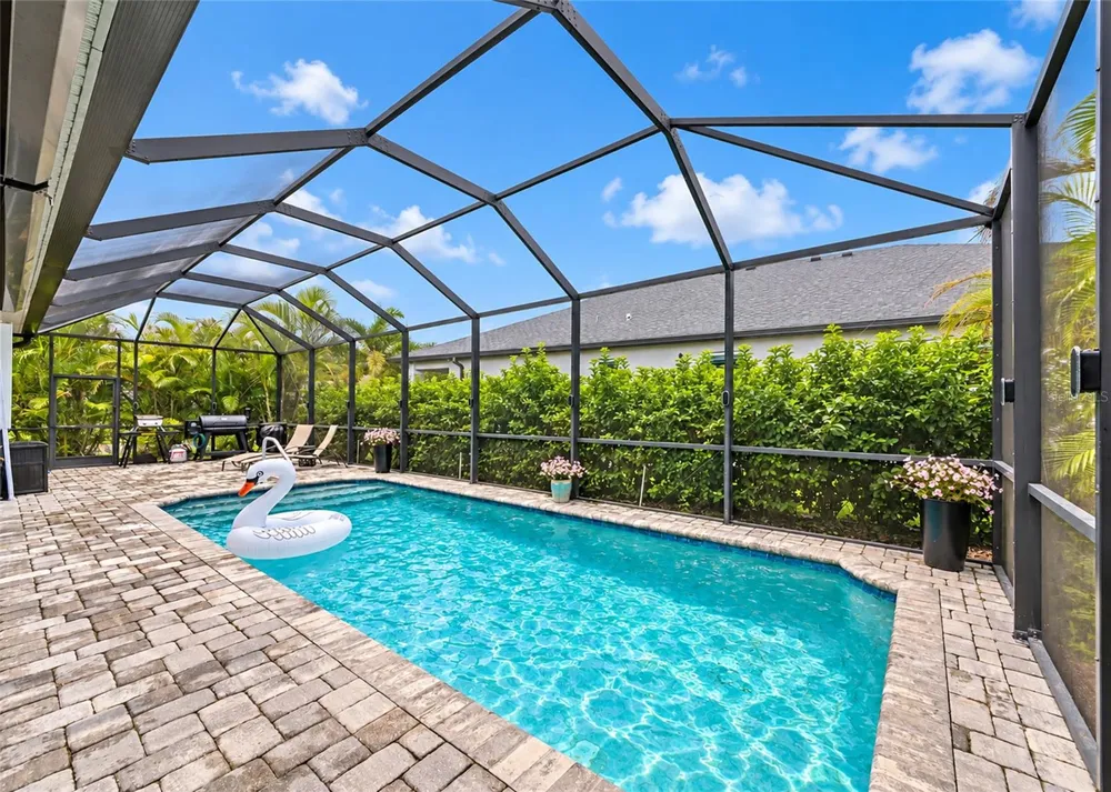 12105 GOLDENROD AVENUE Bradenton, FL 34212