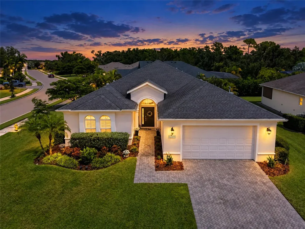 12105 GOLDENROD AVENUE Bradenton, FL 34212