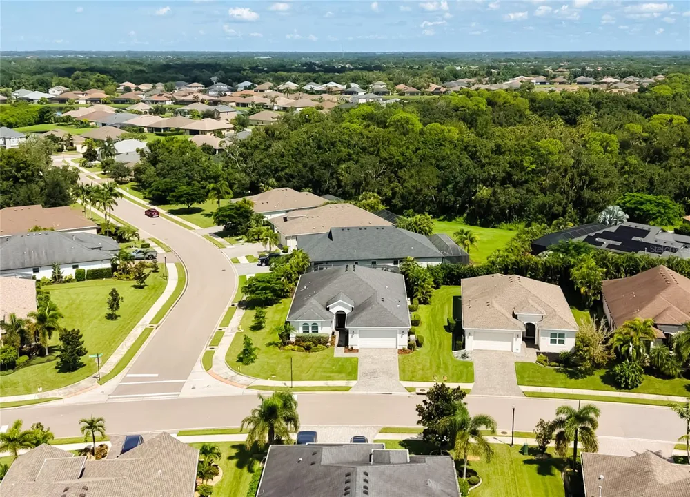 12105 GOLDENROD AVENUE Bradenton, FL 34212