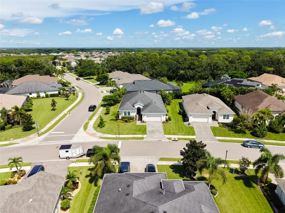 12105 GOLDENROD AVENUE Bradenton, FL 34212