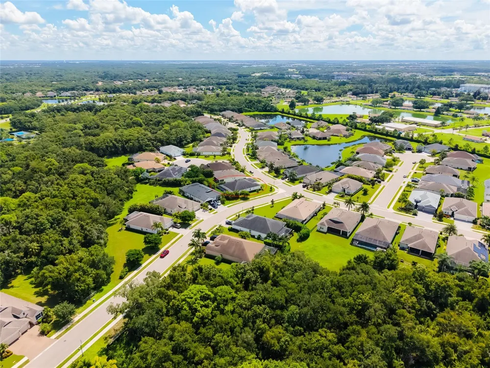 12105 GOLDENROD AVENUE Bradenton, FL 34212
