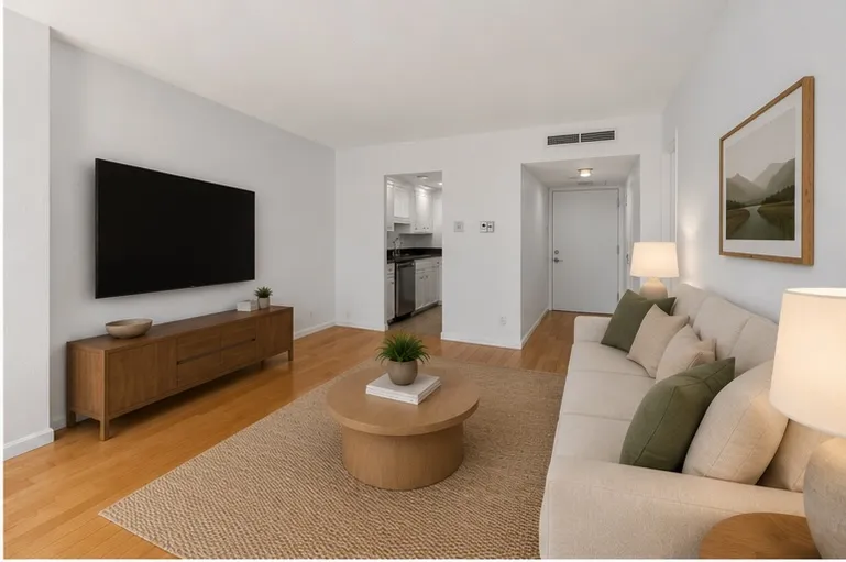 1800 Lavaca Street #512 Austin, TX 78701