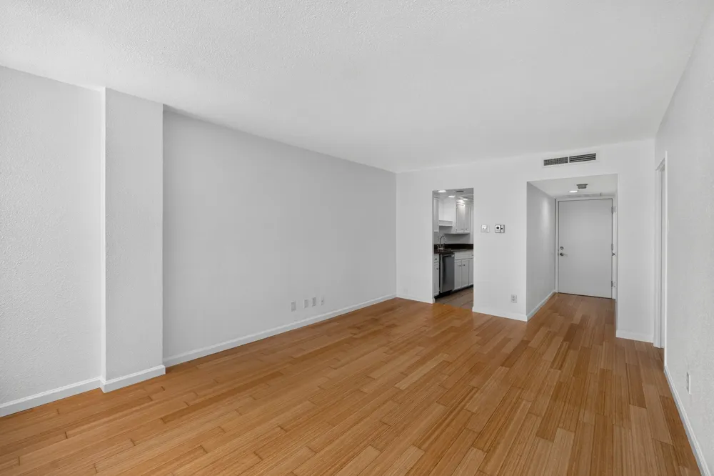 1800 Lavaca Street #512 Austin, TX 78701