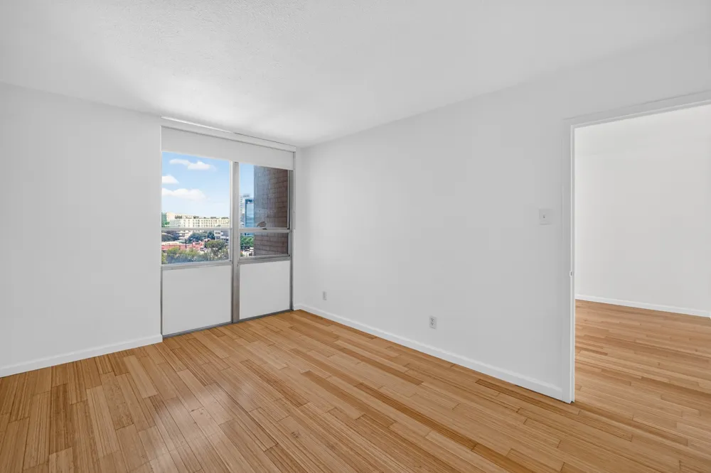 1800 Lavaca Street #512 Austin, TX 78701