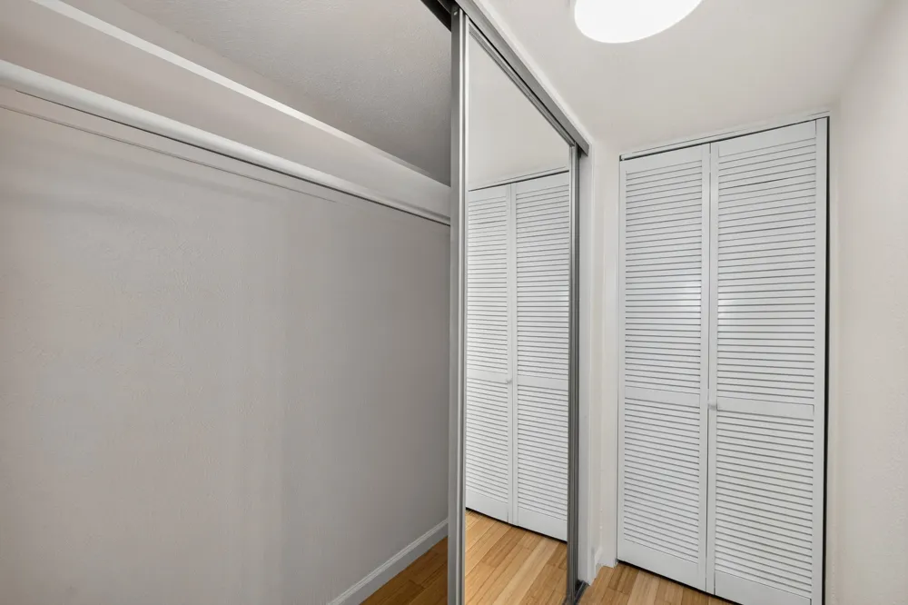 1800 Lavaca Street #512 Austin, TX 78701